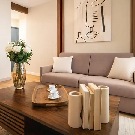 - Family For 4 Apartment *